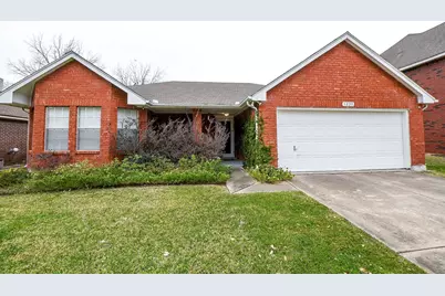1230 Mountain Lake Drive, Missouri City, TX 77459 - Photo 1