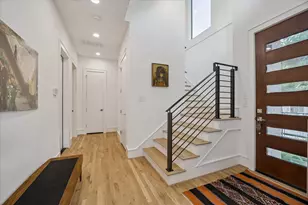 613 Jackson Hill St, Houston, TX 77007 - Photo 5