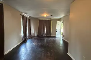 4017 Baden St, Houston, TX 77009 - Photo 9