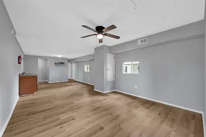 11719 S Spicewood Lane, Houston, TX 77044 - Photo 3