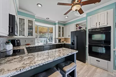 3203 Creek Manor Drive, Houston, TX 77339 - Photo 13