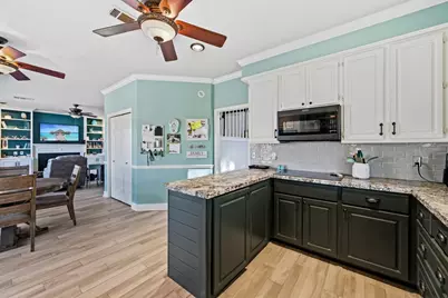 3203 Creek Manor Drive, Houston, TX 77339 - Photo 15