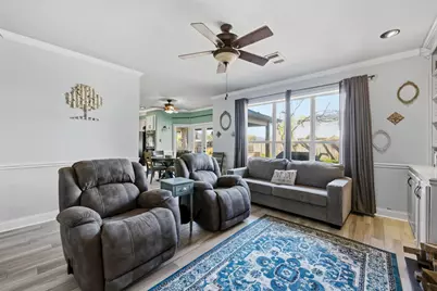 3203 Creek Manor Drive, Houston, TX 77339 - Photo 11