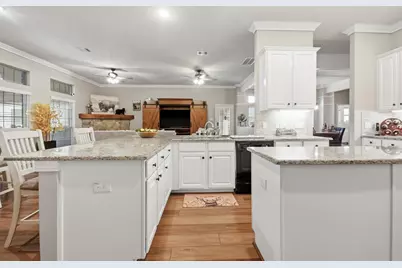 6619 Marble Falls Lane, Manvel, TX 77578 - Photo 13