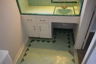 9902 Tolman St, Houston, TX 77034 - Photo 11