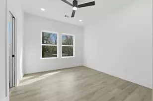 6543 Sealey St, Houston, TX 77091 - Photo 27