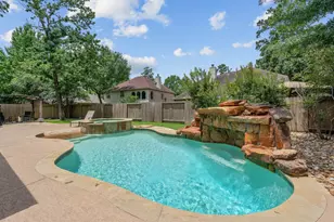 23 Murmuring Creek Pl, Conroe, TX 77385 - Photo 39