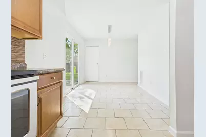 2103 Mustang Springs Dr Drive, Missouri City, TX 77459 - Photo 9