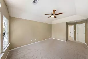 86 N Valley Oaks Cir, The Woodlands, TX 77382 - Photo 15