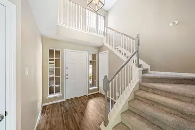 86 N Valley Oaks Circle, The Woodlands, TX 77382 - Photo 5