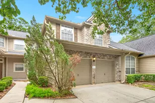 86 N Valley Oaks Cir, The Woodlands, TX 77382 - Photo 1