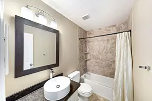 86 N Valley Oaks Cir, The Woodlands, TX 77382 - Photo 33