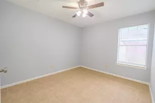 13710 Sablegarden Ln, Houston, TX 77014 - Photo 15