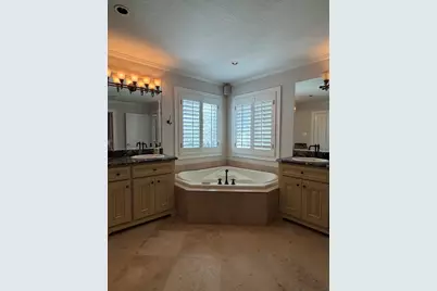 3752 Rice Boulevard, Houston, TX 77005 - Photo 17