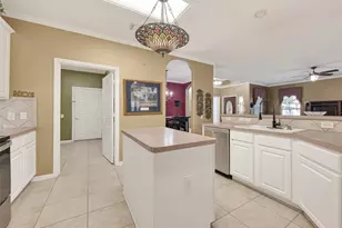 71 Ember Pines Ct, Conroe, TX 77384 - Photo 13