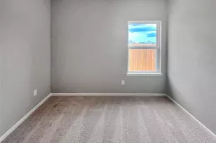 1602 River Scene Trl, Dayton, TX 77535 - Photo 9