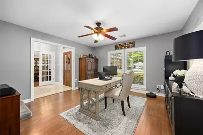 4503 Heatherwilde Street, Sugar Land, TX 77479 - Photo 5