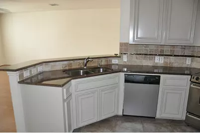 2020 Mason Street, Houston, TX 77006 - Photo 5