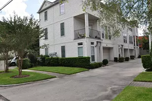 2020 Mason St, Houston, TX 77006 - Photo 1