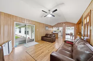 9435 Springmont Dr, Houston, TX 77080 - Photo 7