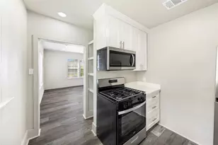 211 N Milby St, Houston, TX 77003 - Photo 15