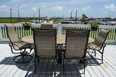 18111 Shaman Drive, Galveston, TX 77554 - Photo 5