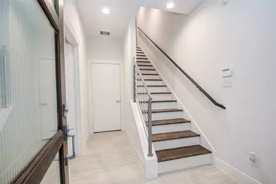 2717 Eado Grove Lane, Houston, TX 77003 - Photo 9