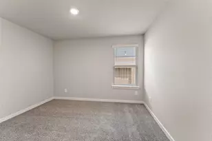 12722 Basinghall Ln, Houston, TX 77047 - Photo 11