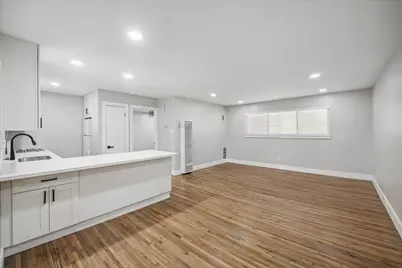 2207 Mimosa #7, Houston, TX 77019 - Photo 7
