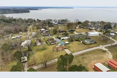1001 Camilla Lake Road, Coldspring, TX 77331 - Photo 25