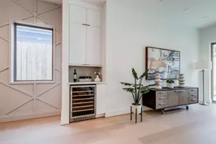 814 W 17th St, Houston, TX 77008 - Photo 17