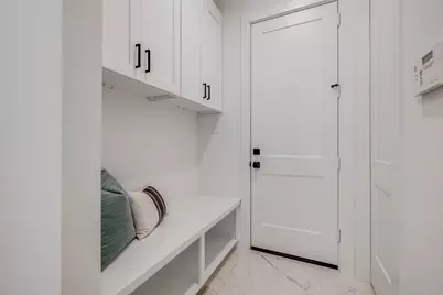 814 W 17th Street, Houston, TX 77008 - Photo 21