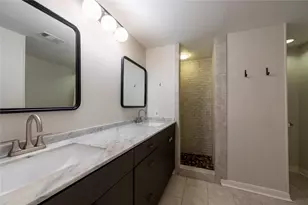 4004 Montrose Blvd, Houston, TX 77006 - Photo 11