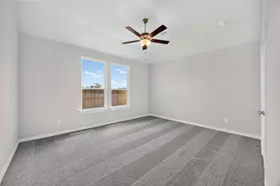 11931 Avian Ave, Conroe, TX 77303 - Photo 9