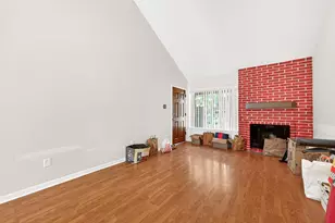 11677 Village Pl Dr, Houston, TX 77077 - Photo 9