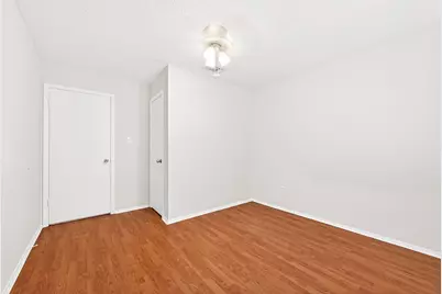 11677 Village Place Dr, Houston, TX 77077 - Photo 31