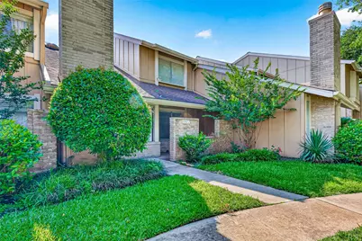 11677 Village Place Dr, Houston, TX 77077 - Photo 3