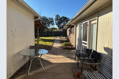 7003 Pyron Way, Houston, TX 77036 - Photo 19