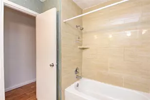 9510 Huntington Way Dr, Houston, TX 77099 - Photo 29