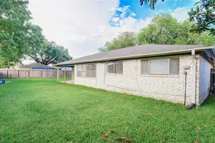 9510 Huntington Way Dr, Houston, TX 77099 - Photo 35