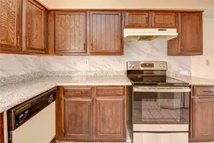 9510 Huntington Way Dr, Houston, TX 77099 - Photo 15