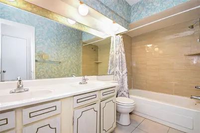 9510 Huntington Way Drive, Houston, TX 77099 - Photo 25