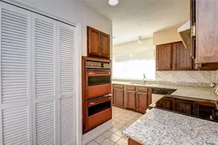 9510 Huntington Way Dr, Houston, TX 77099 - Photo 17