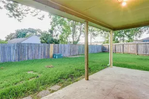 9510 Huntington Way Dr, Houston, TX 77099 - Photo 31