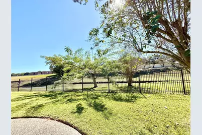 3915 Pleasant Valley Drive, Missouri City, TX 77459 - Photo 37