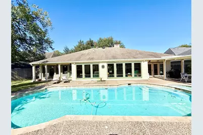 3915 Pleasant Valley Drive, Missouri City, TX 77459 - Photo 31