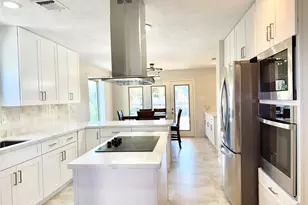 3915 Pleasant Valley Dr, Missouri City, TX 77459 - Photo 13