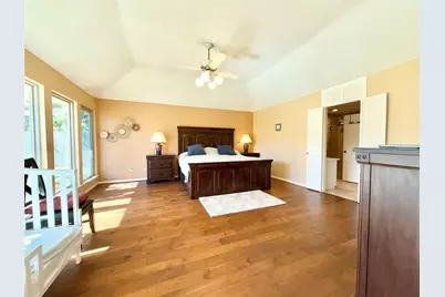 3915 Pleasant Valley Drive, Missouri City, TX 77459 - Photo 23
