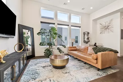 2210 Lou Ellen Lane #E, Houston, TX 77018 - Photo 7