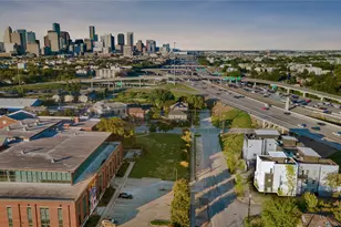 4117 Chartres St, Houston, TX 77004 - Photo 1